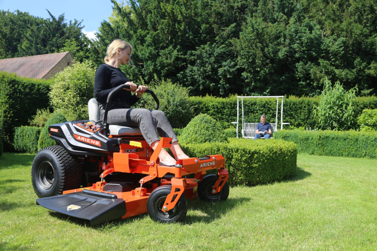 Zero-turn kosilnica Ariens EDGE 34 (Briggs & Stratton motor) - slika 8